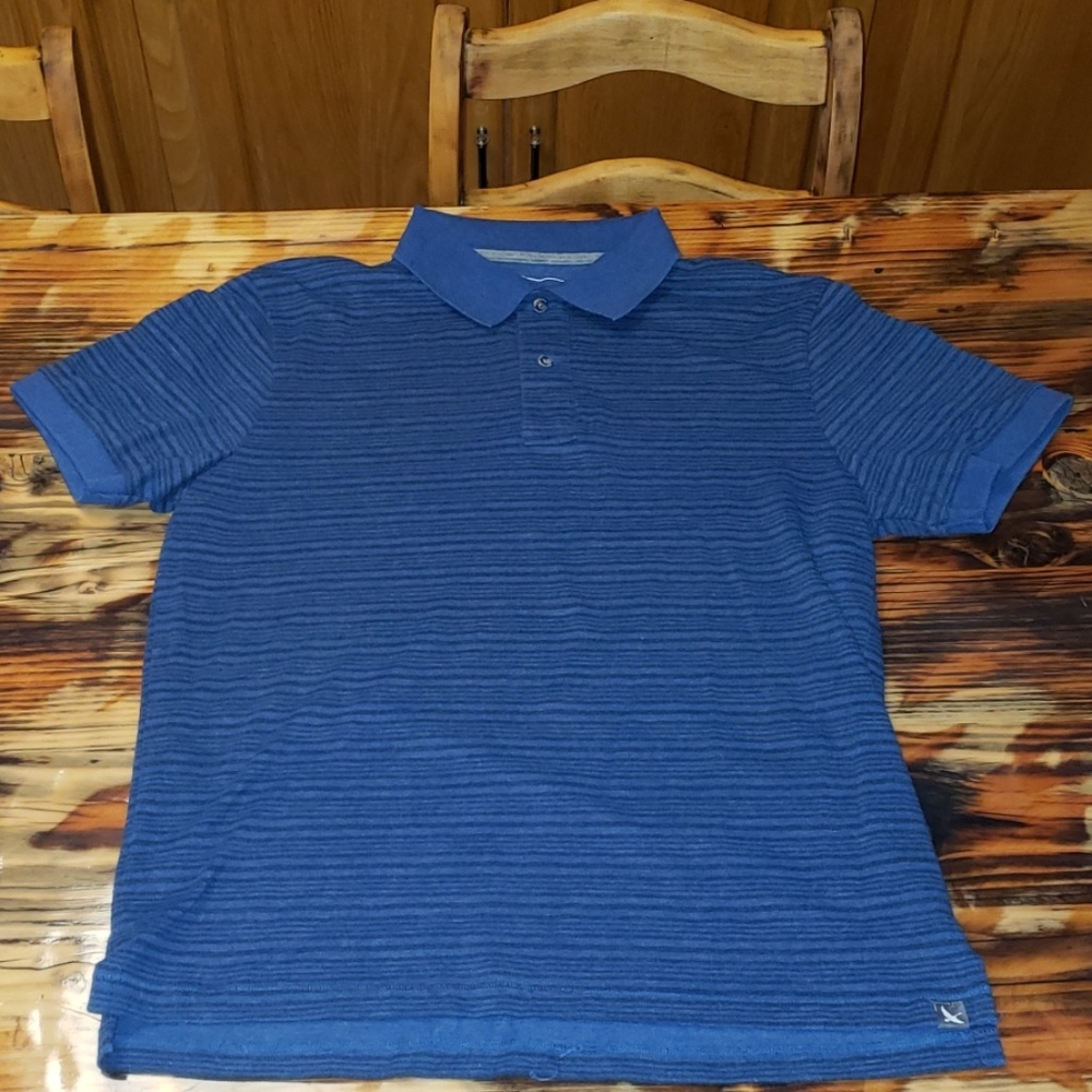 Eddie Bauer Shirt.  Men's Size M. In EUC!